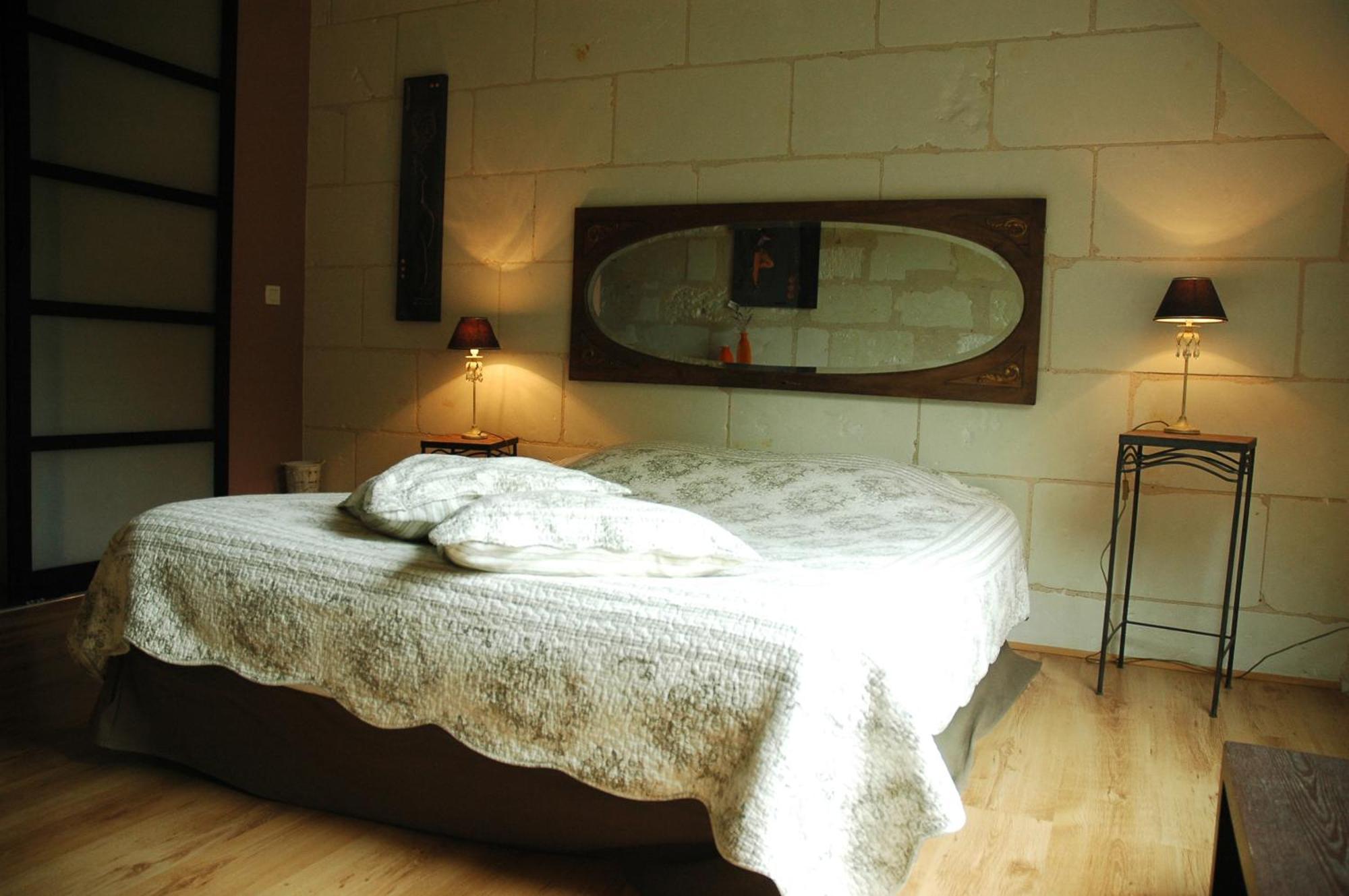 Les Pierres D'Aurele Chambres D'Hotes Saint-Georges-sur-Cher Kamer foto