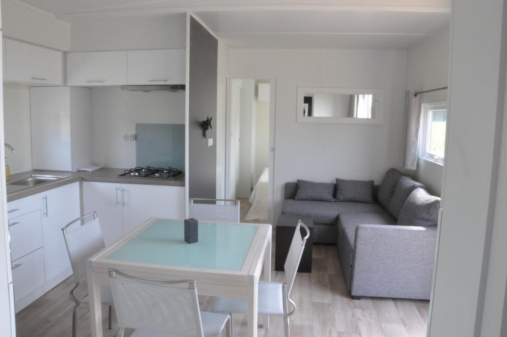 Les Pierres D'Aurele Chambres D'Hotes Saint-Georges-sur-Cher Kamer foto