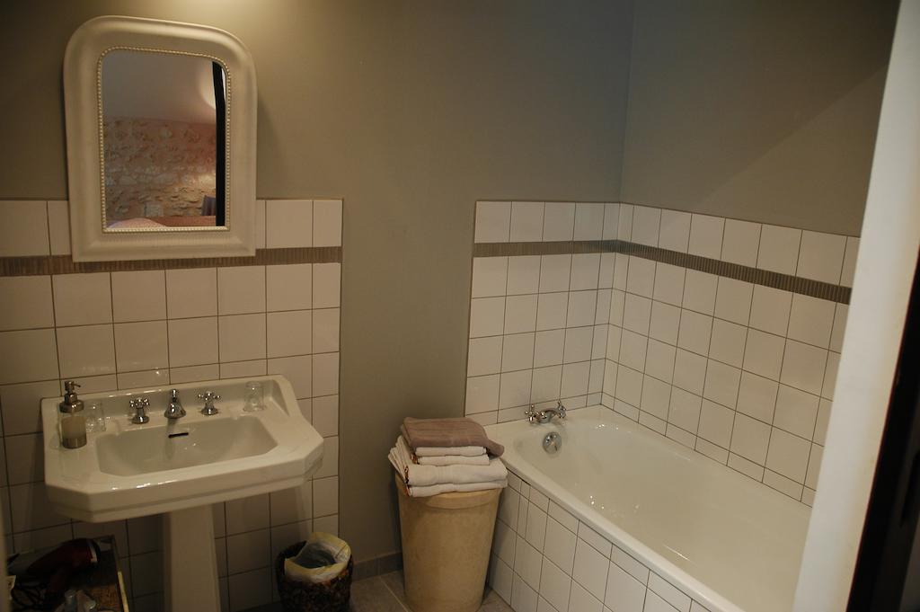 Les Pierres D'Aurele Chambres D'Hotes Saint-Georges-sur-Cher Kamer foto