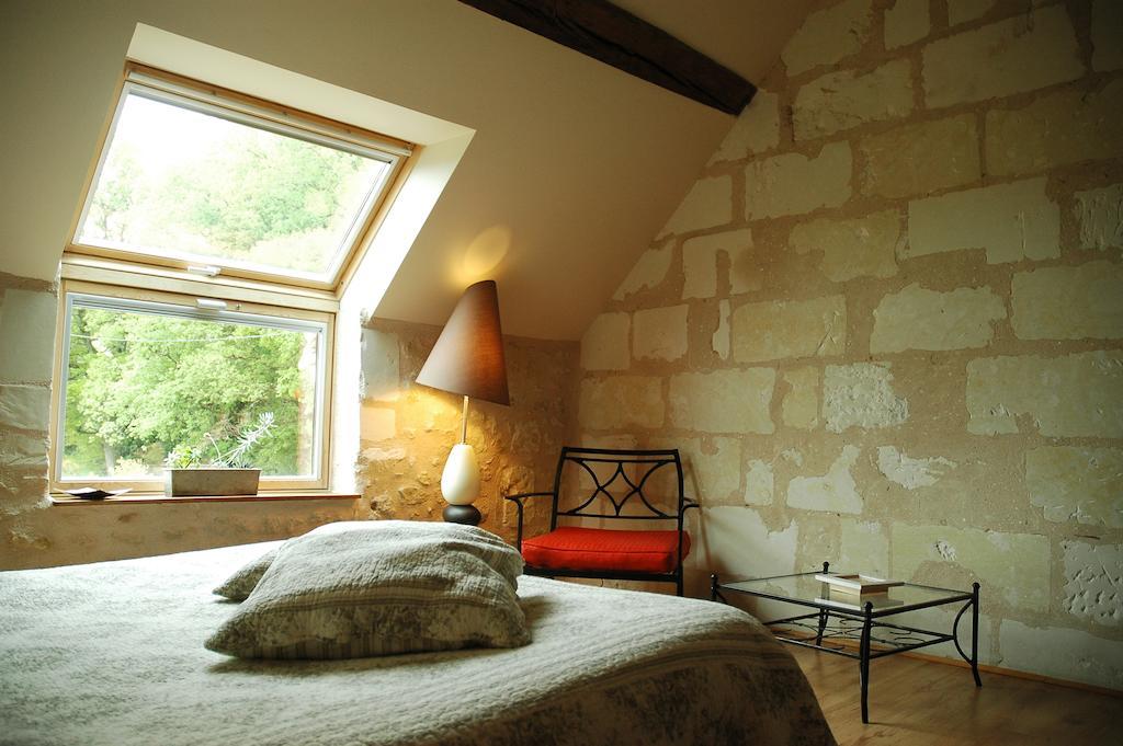 Les Pierres D'Aurele Chambres D'Hotes Saint-Georges-sur-Cher Kamer foto